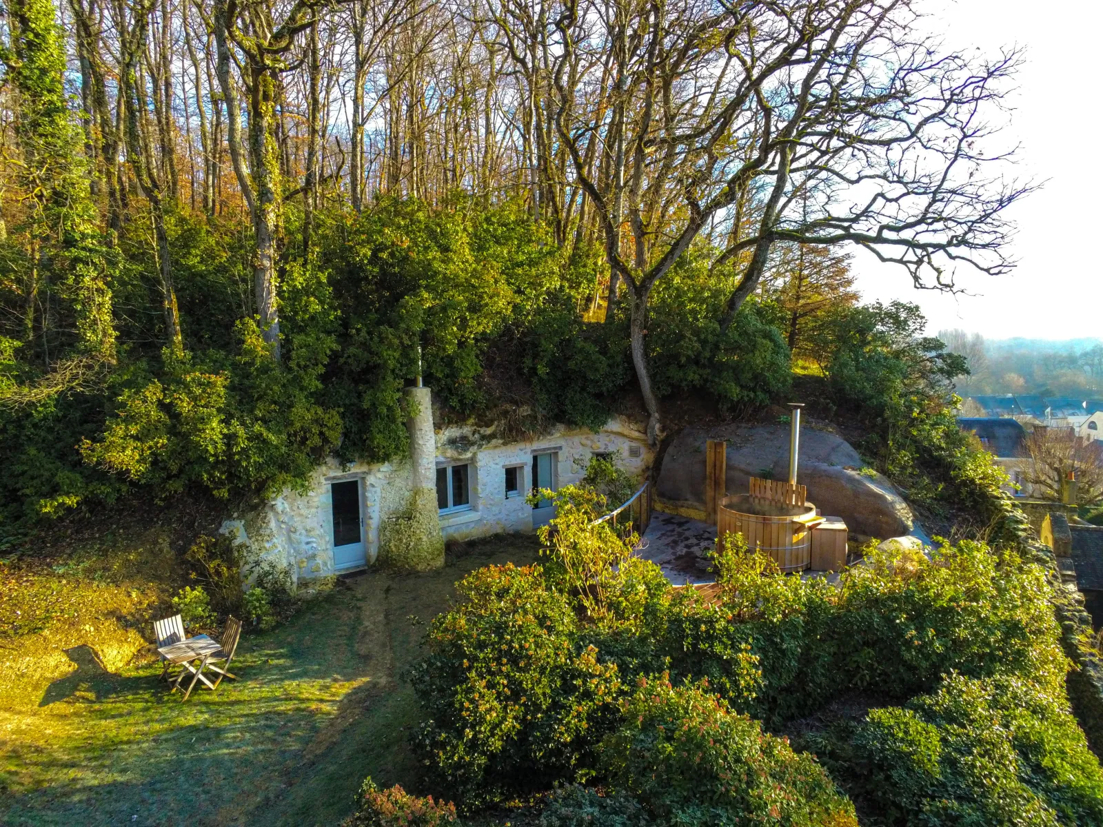 Alta Lodge du Château de Nazelles, gîte de château à Nazelles-Négron