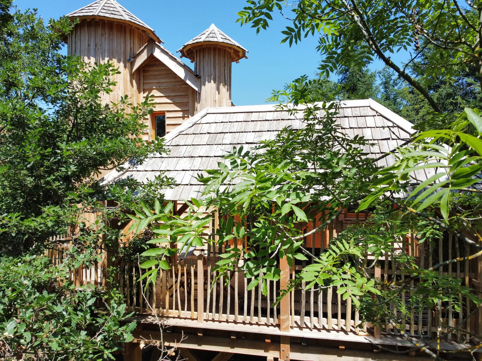 Cabane château Aulteribe du Peydébé à Vieille-Brioude, photo 4
