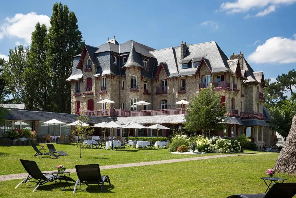Castel Marie Louise, manoir à Le Pouliguen