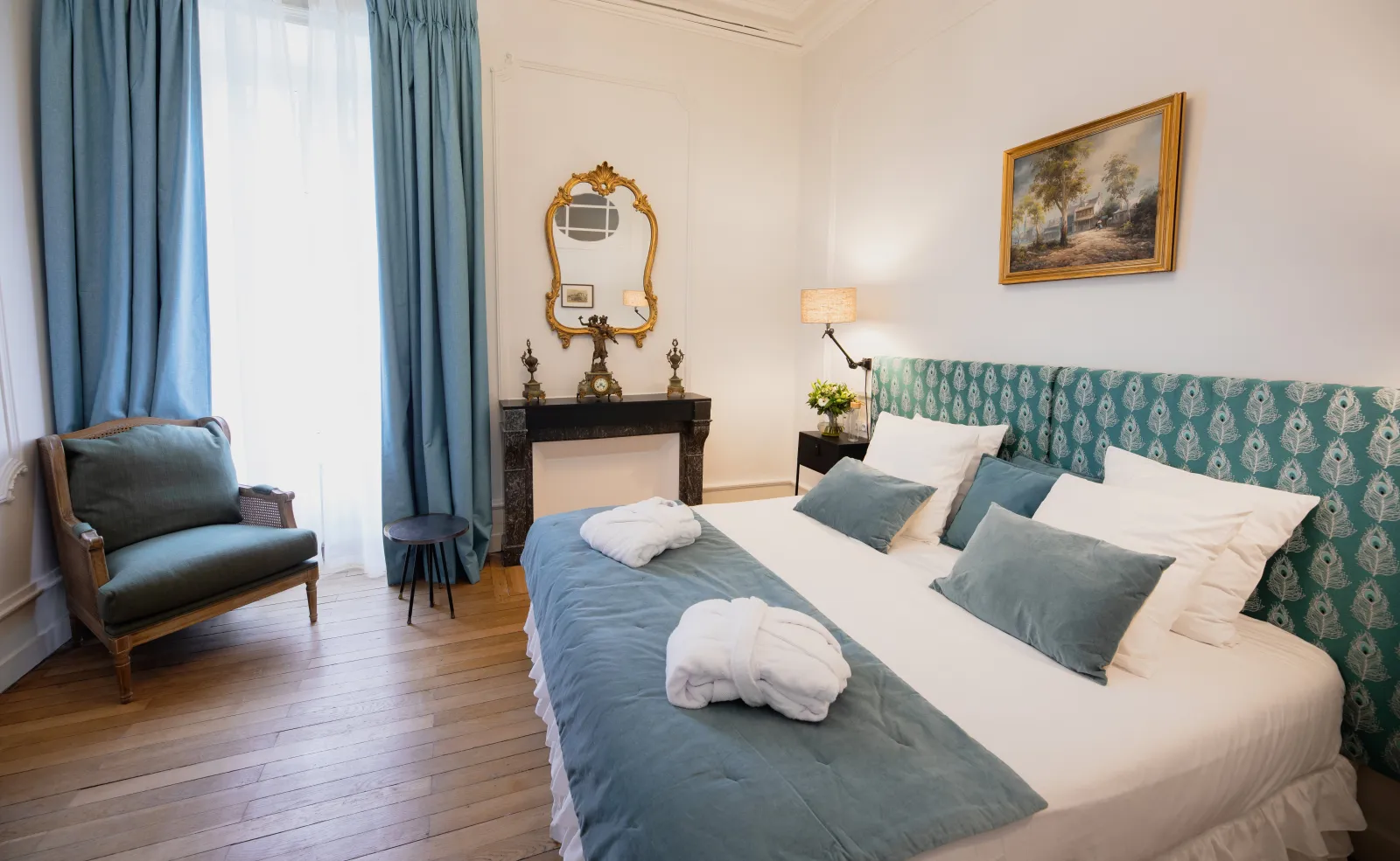 Chambre Fleur de la Commanderie de Ballan, chambre ou suite de château à Ballan-Miré
