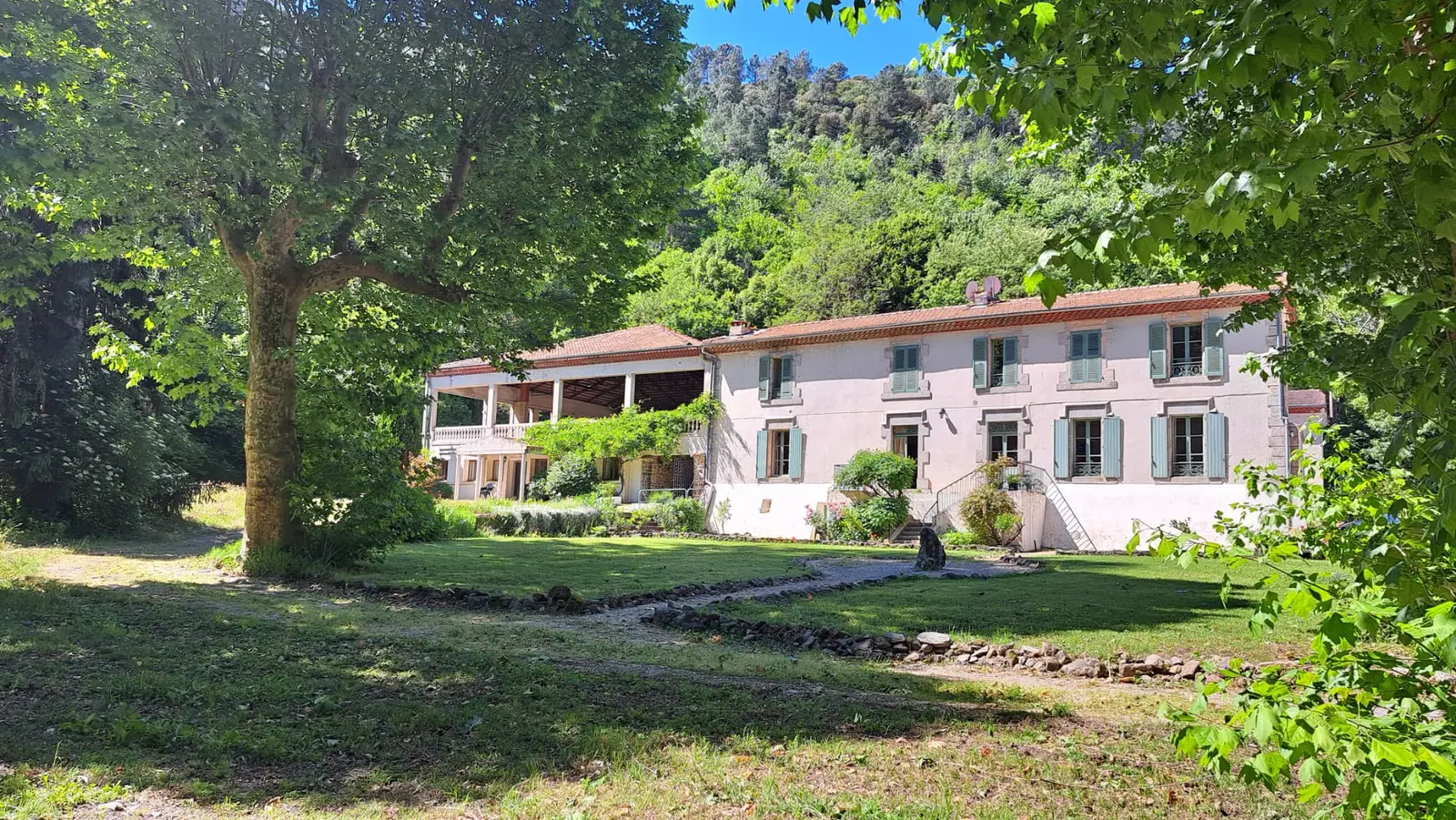 Les Châtaigniers du Château du Fraissinet à Branoux-les-Taillades, photo 5