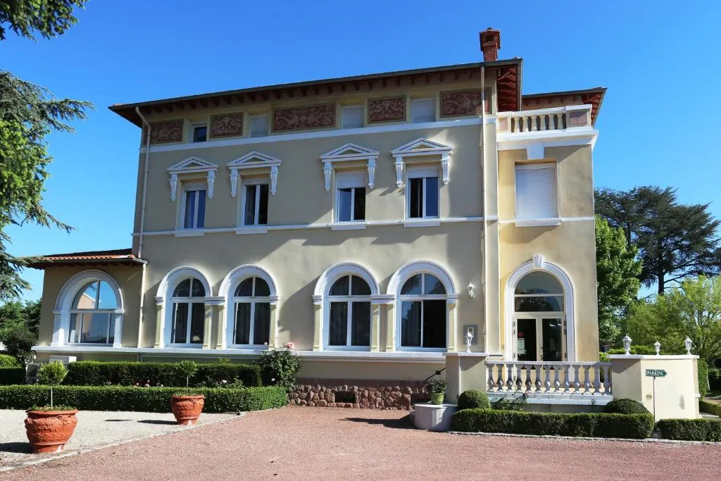 Château Blanchard, chambre ou suite de château à Chazelles-sur-Lyon