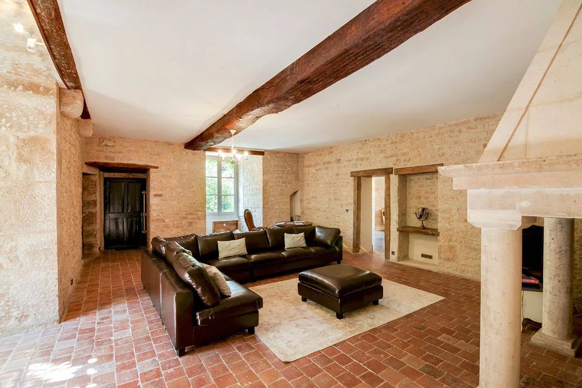Château Bourgogne à Châtel-Gérard, photo 6