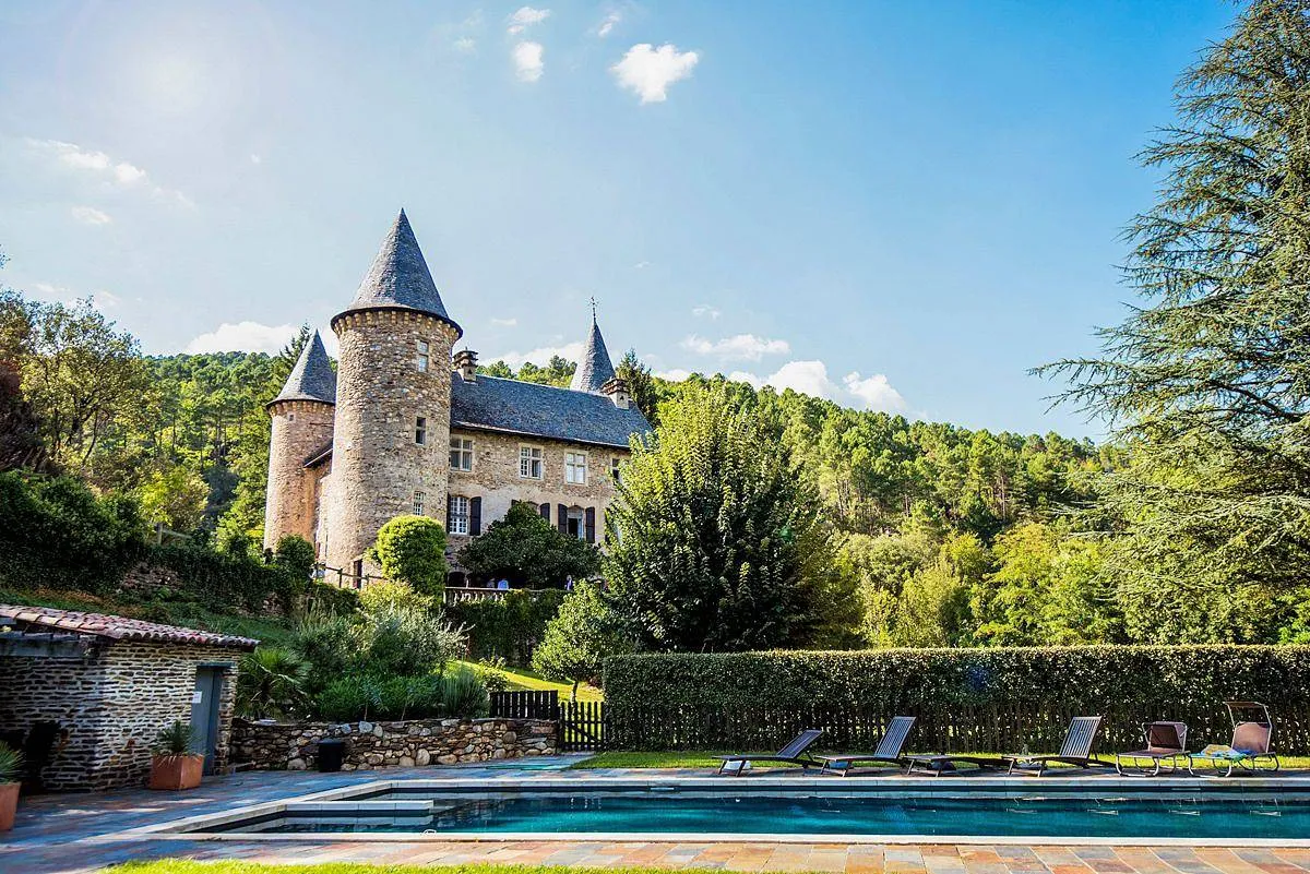 Château Chamborigaud, château entier à Chamborigaud