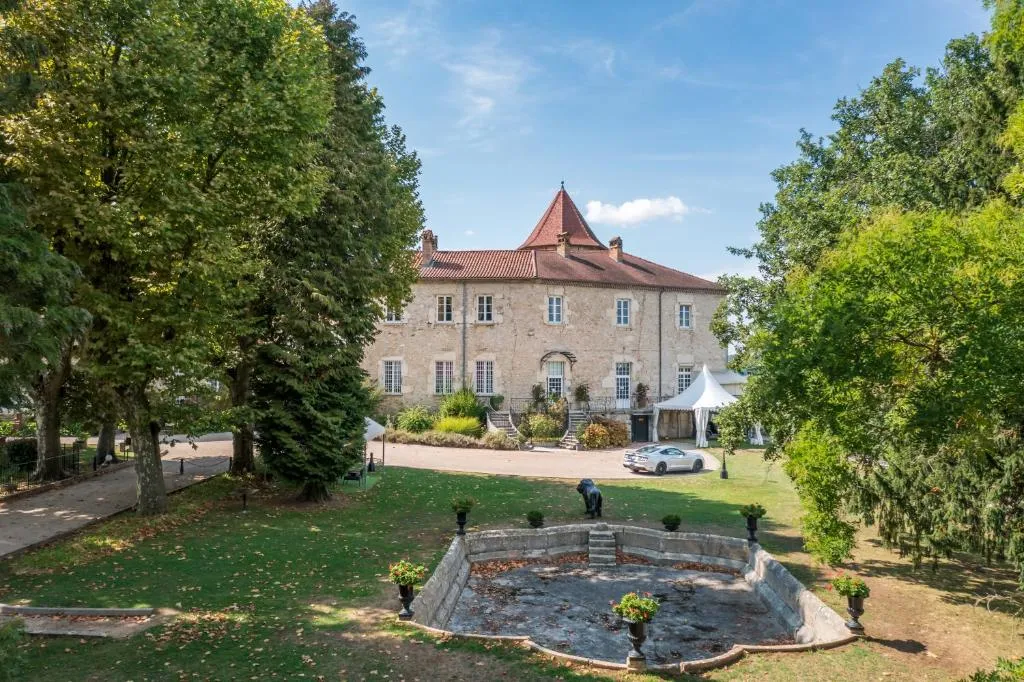 Château Chapeau Cornu à Vignieu, photo 5