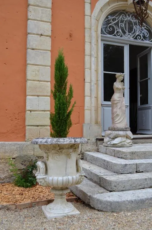 Château Ciers à Saint-Ciers-sur-Gironde, photo 3