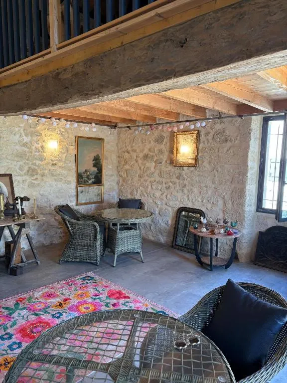 Château Clos des Maurins à Vérac, photo 2