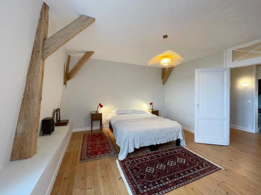 Château Courtade-Dubuc, gîte 4 personnes à Camblanes-et-Meynac, photo 3