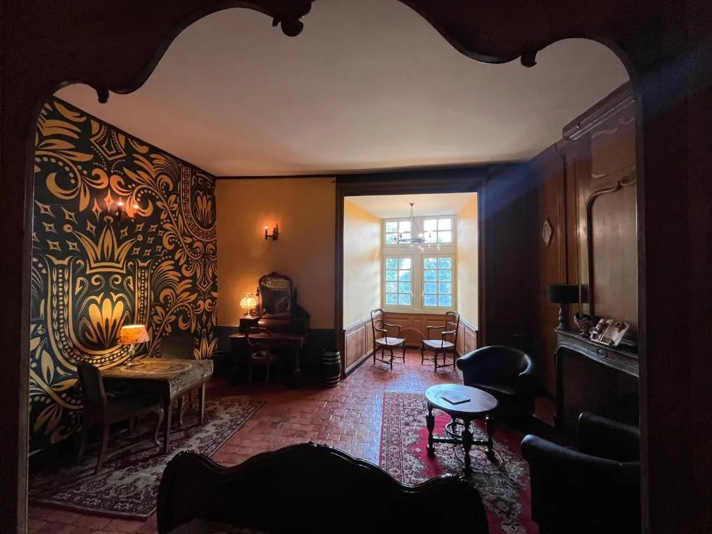 Château d'Albon, chambre Henri II à Saint-Alban-les-Eaux, photo 2