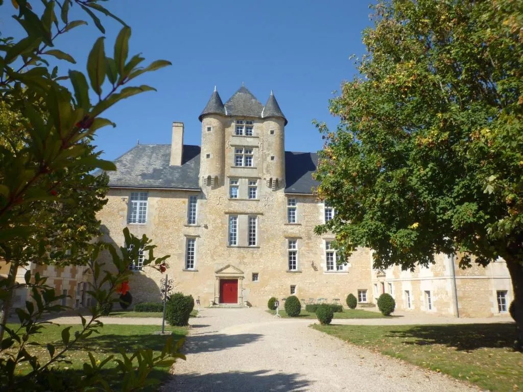 Château d'Avanton, gîte de château à Avanton