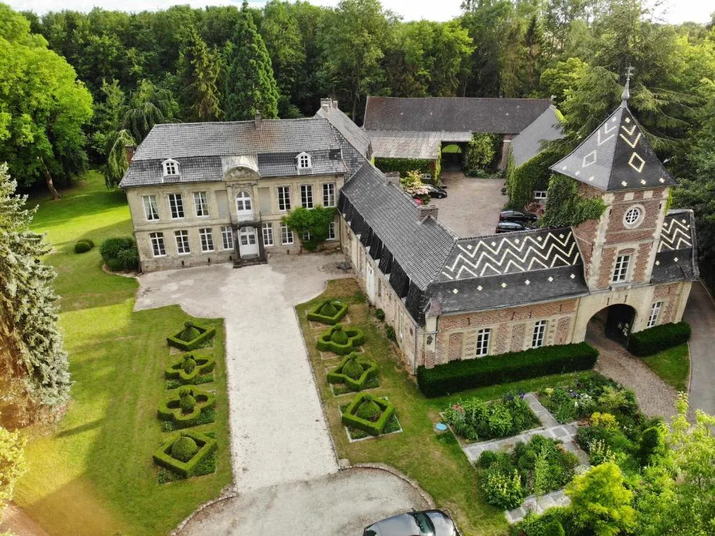 Château d'en Haut, chambre ou suite de château à Jenlain