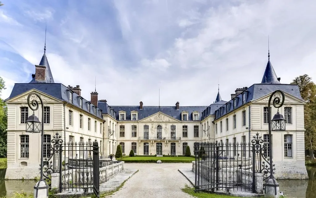 Château d'Ermenonville, chambre ou suite de château à Ermenonville