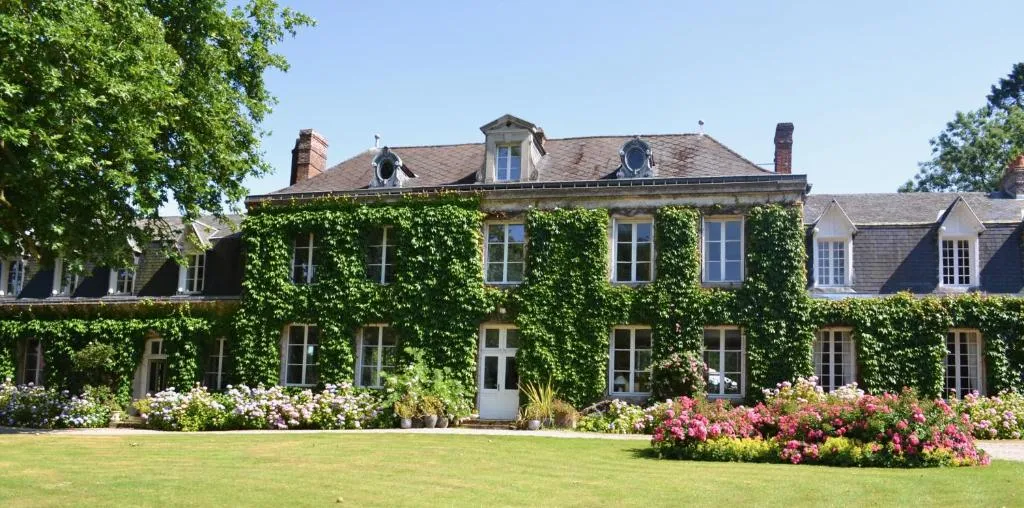 Château d'Harcelaines à Maisnières, photo 3