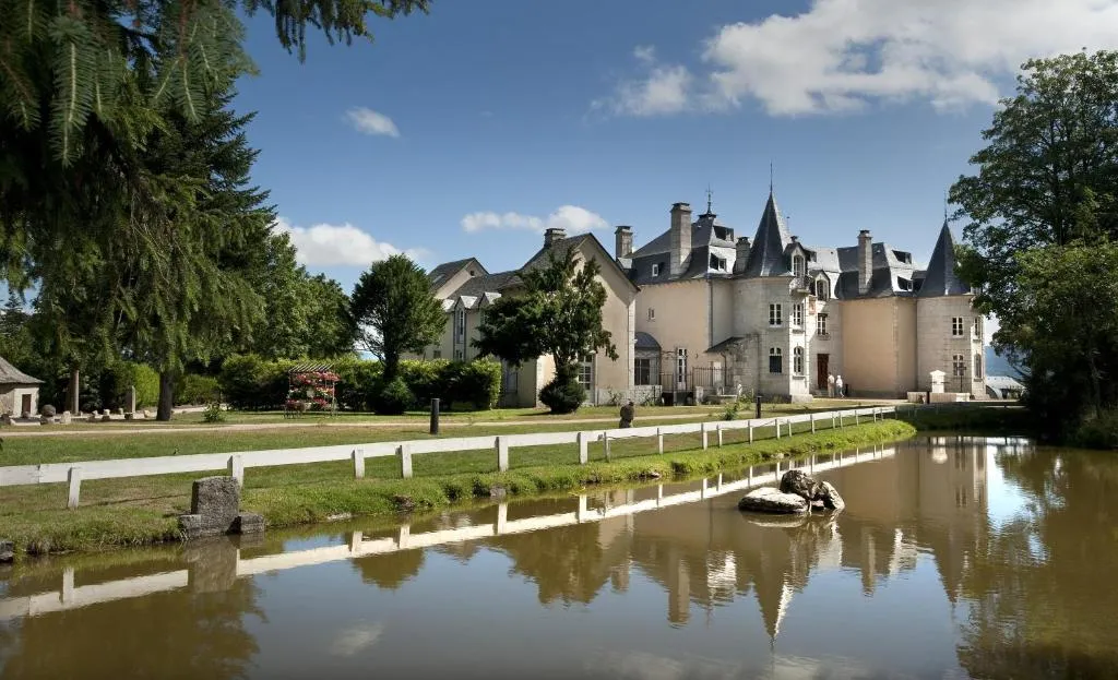 Château d'Orfeuillette, chambre ou suite de château à Albaret-Sainte-Marie