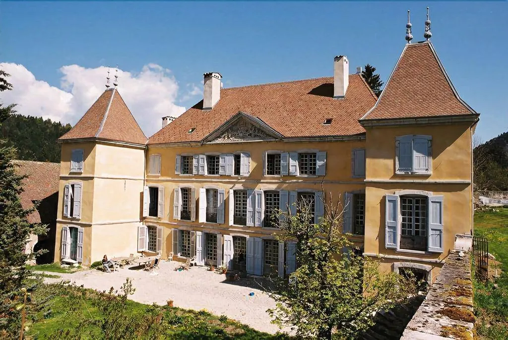 Château de Bardonenche, chambre ou suite de château à Monestier-de-Clermont