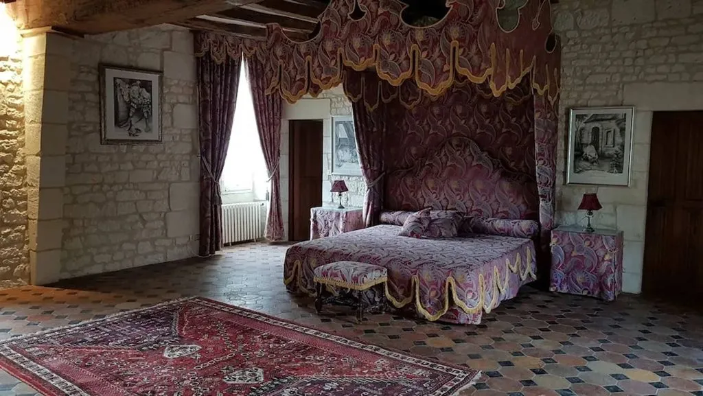 Château de Basché à Assay, photo 3