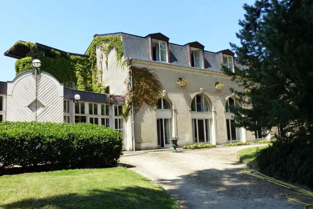 Château de Bazeilles, chambre ou suite de château à Bazeilles