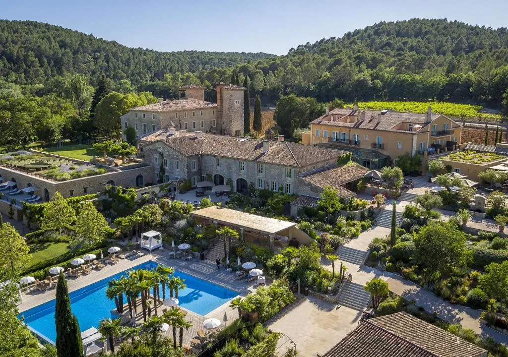 Château de Berne, chambre ou suite de château à Lorgues