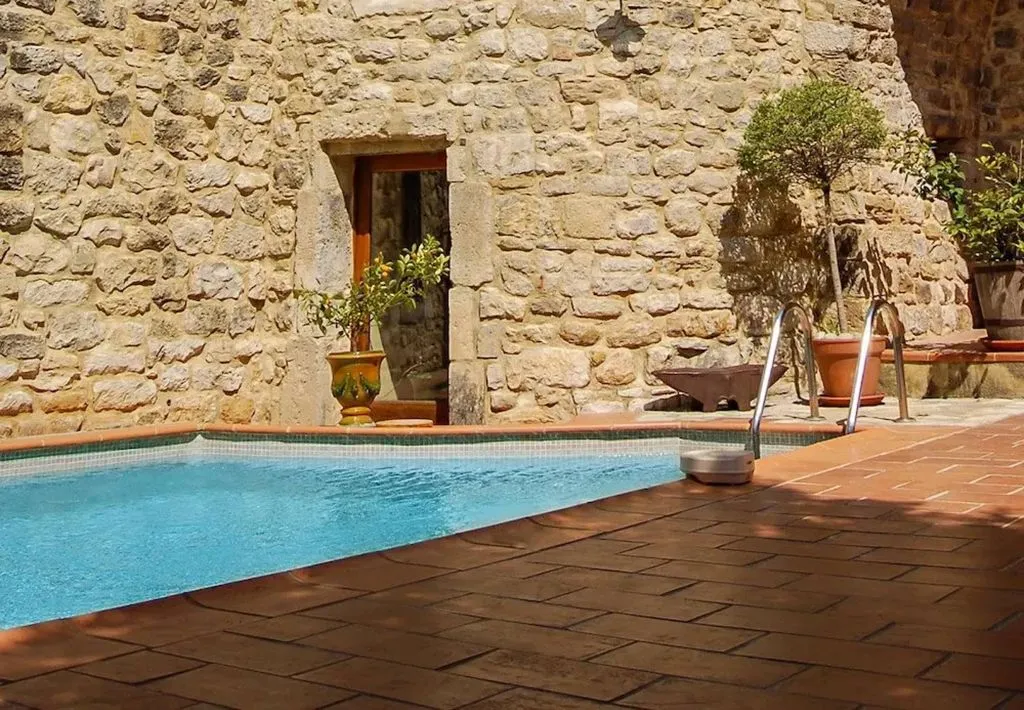 Château de Bessas, chambre ou suite de château à Bessas