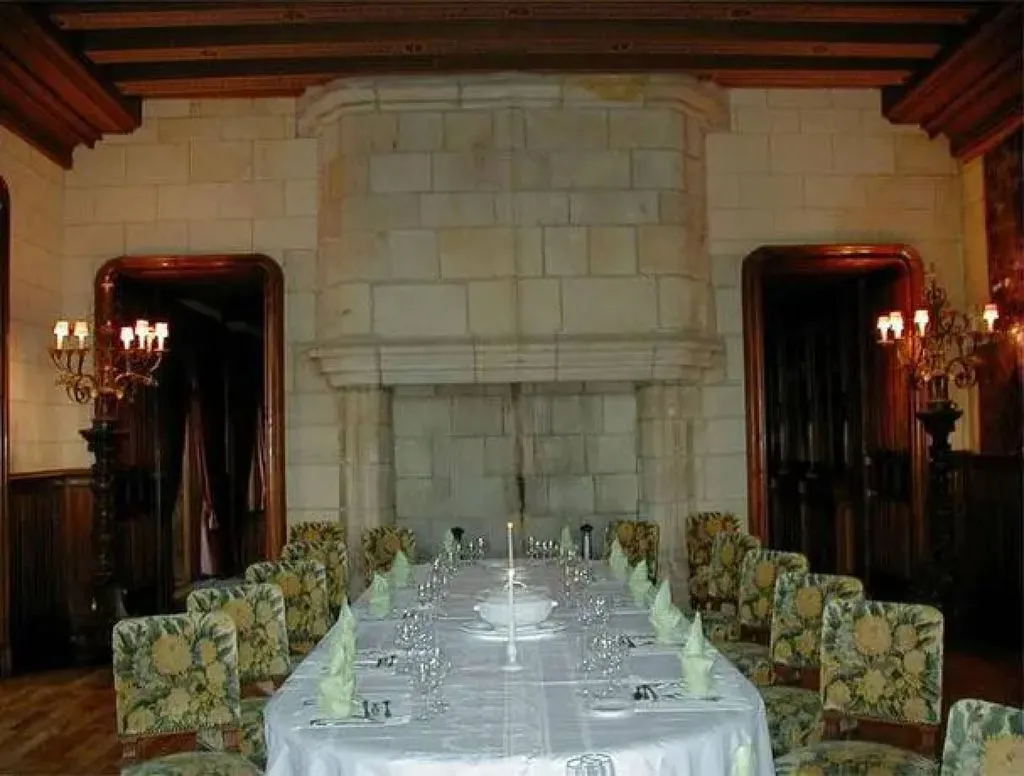 Château de Busset à Busset, photo 6