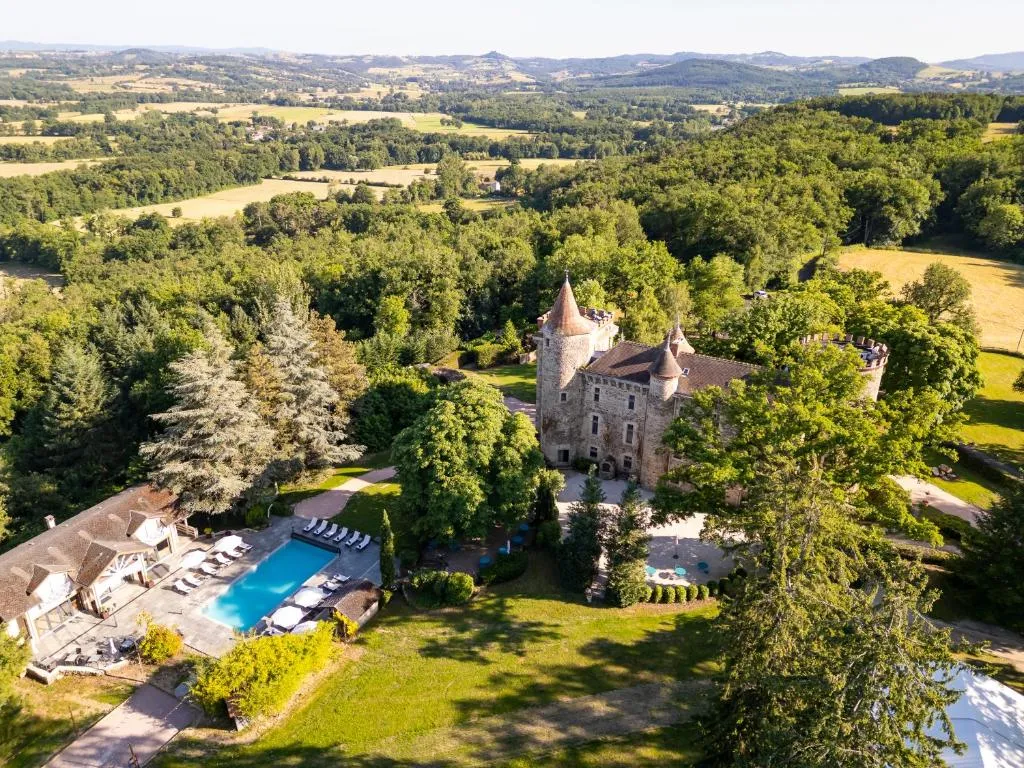 Château de Codignat, chambre ou suite de château à Bort-l'Étang