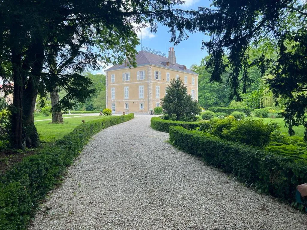 Château de Crespy, les suites, chambre ou suite de château à Crespy-le-Neuf