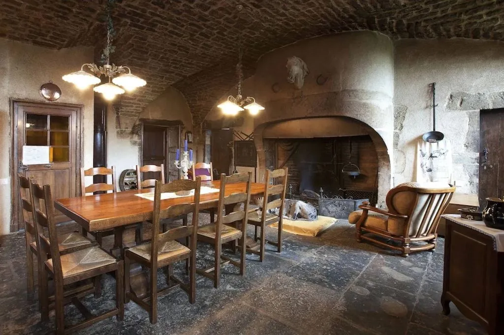 Château de Flée à Le Val-Larrey, photo 6