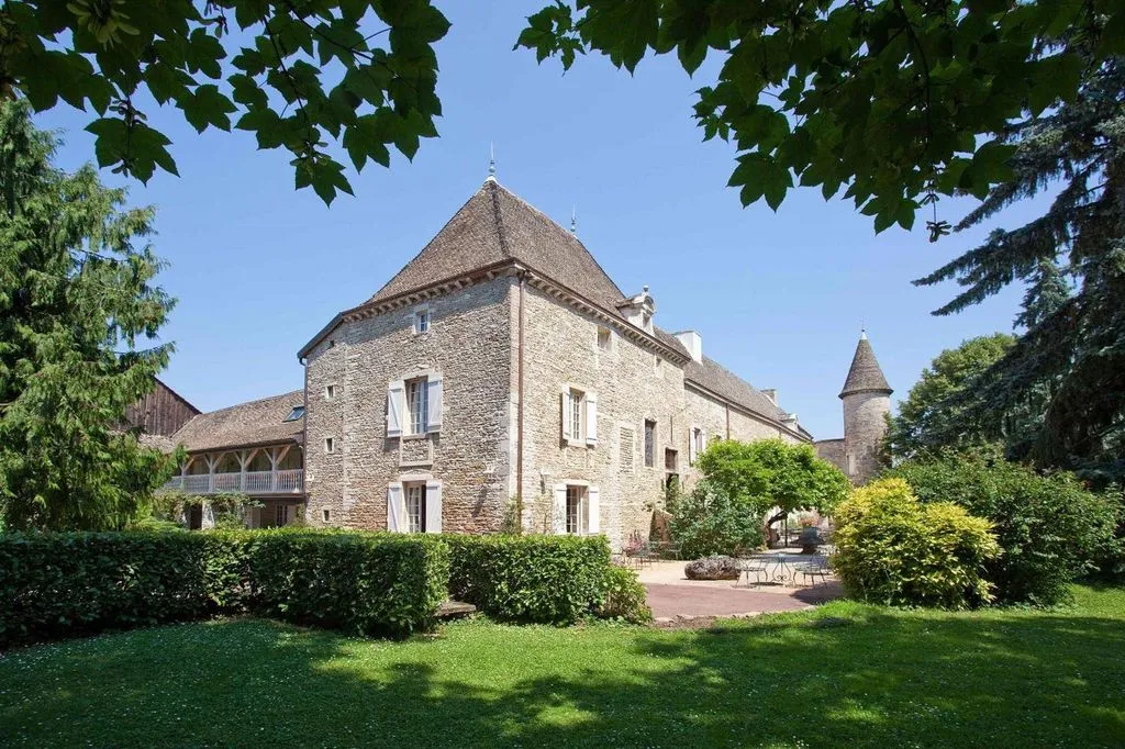 Château de Fleurville, chambre ou suite de château à Fleurville