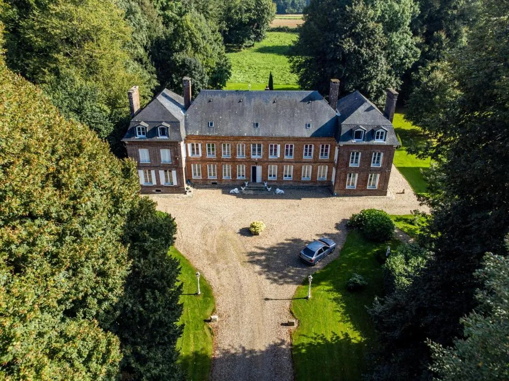Château de Grosfy, chambre ou suite de château à Hugleville-en-Caux