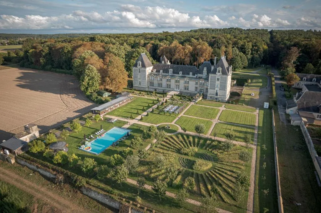 Château de Jalesnes à Vernantes, photo 6