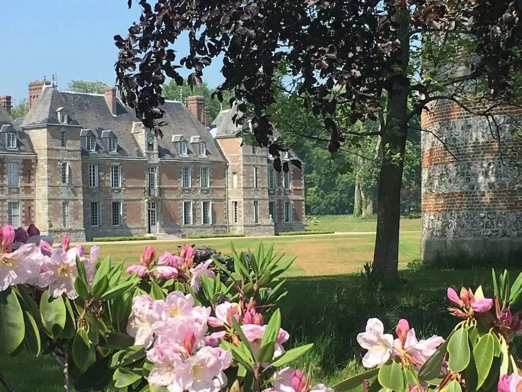 Château de Janville, château entier à Paluel