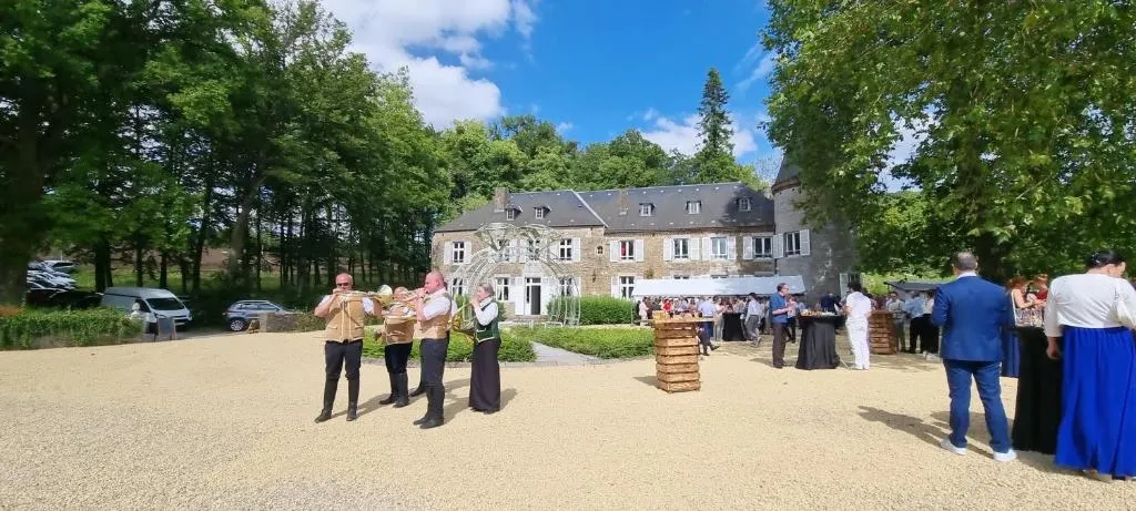 Château de l'Aviette, chambre ou suite de château à Rancennes