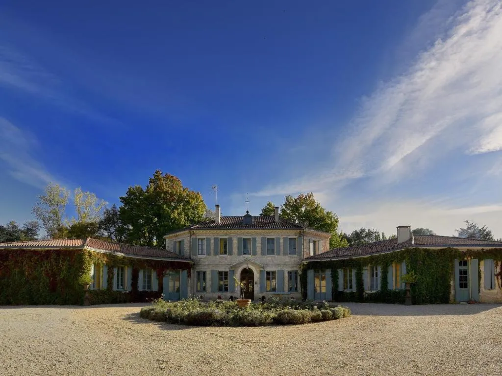 Château de l'Isle, chambre ou suite de château à Castelnau-de-Médoc
