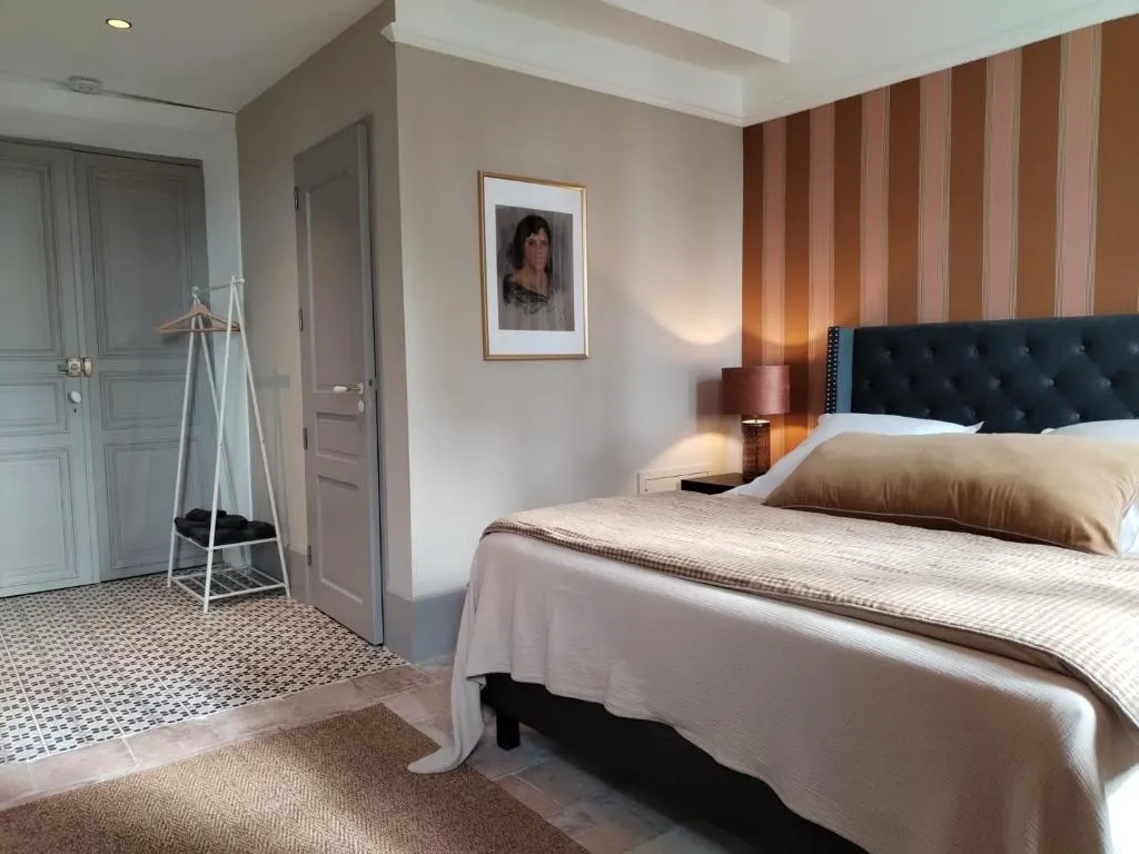 Château de l'Olivète, chambre ou suite de château à Cornillon