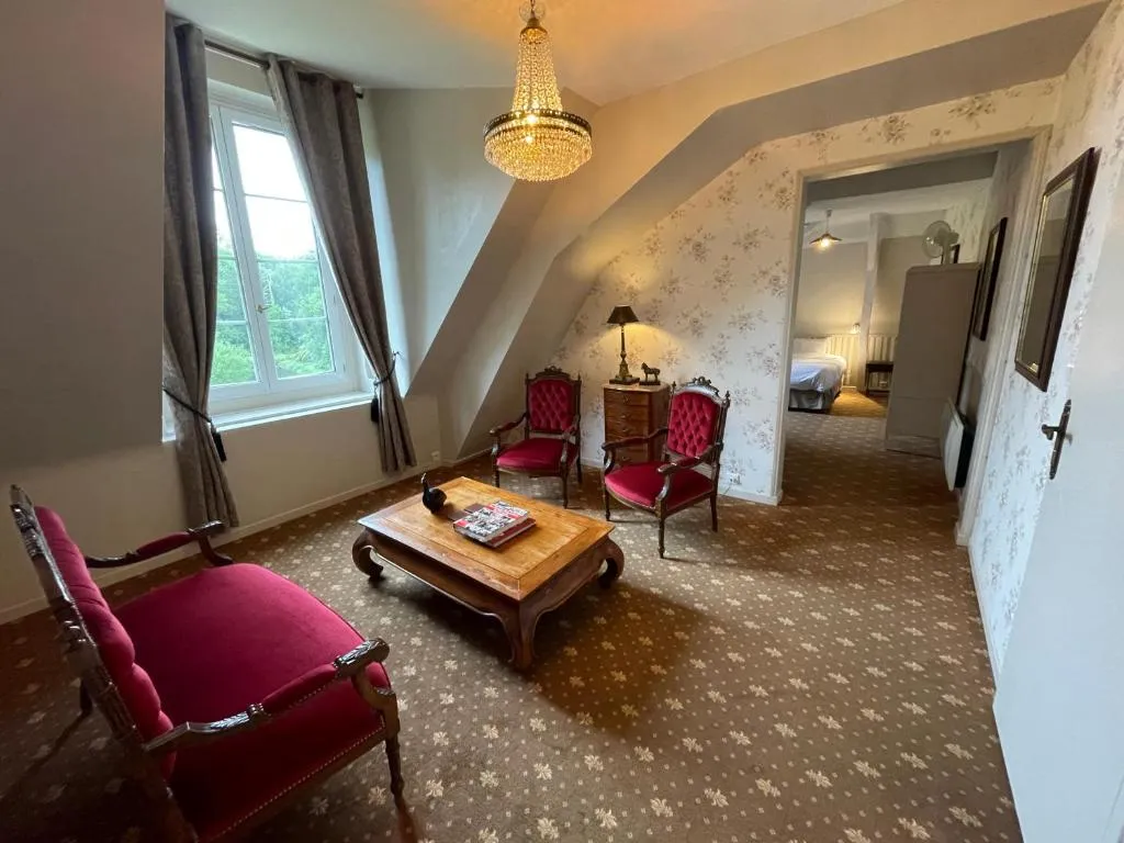 Château de la Coutancière à Brain-sur-Allonnes, photo 5