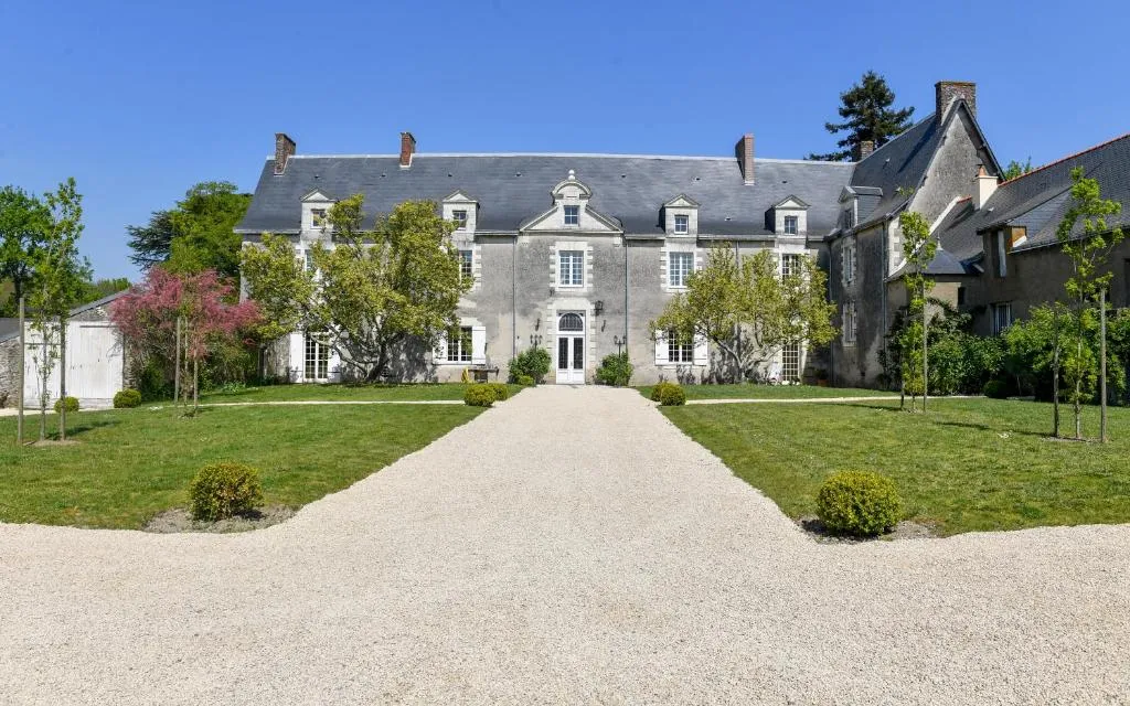 Château de la Grand'Cour, chambre ou suite de château à Grandchamp-des-Fontaines