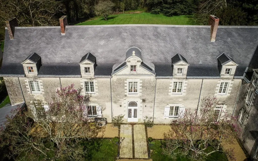 Château de la Grand'Cour à Grandchamp-des-Fontaines, photo 6