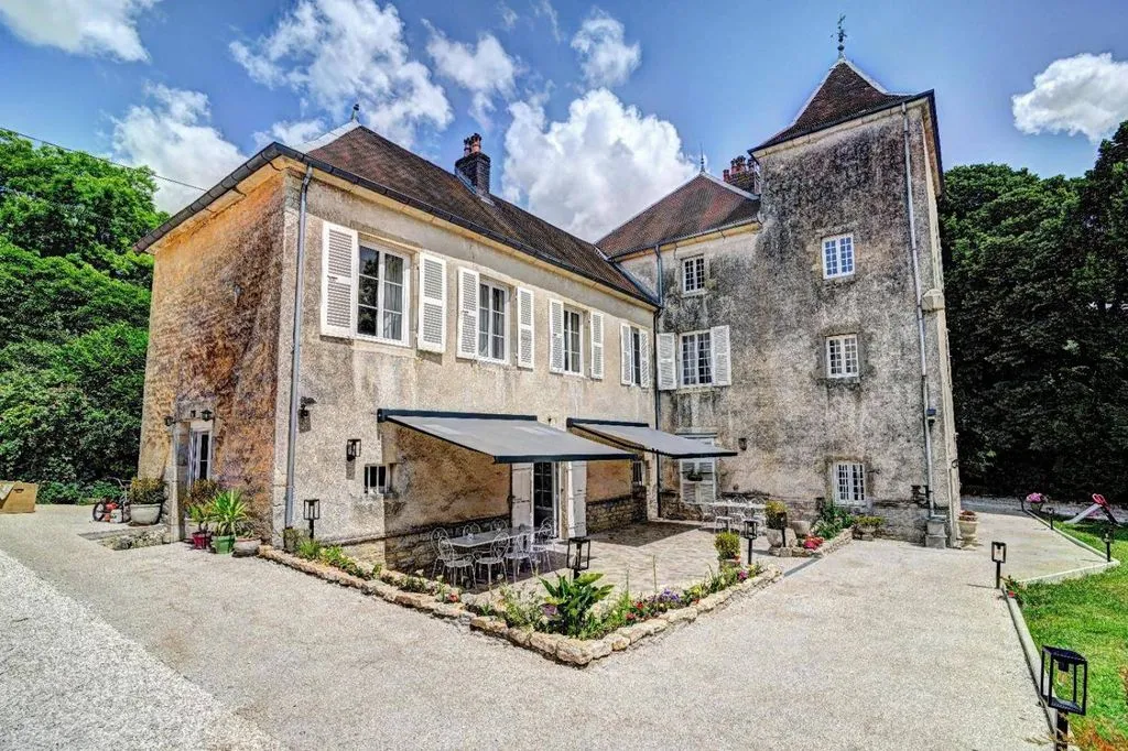 Château de la Hussardière, chambre ou suite de château à Brotte-lès-Ray