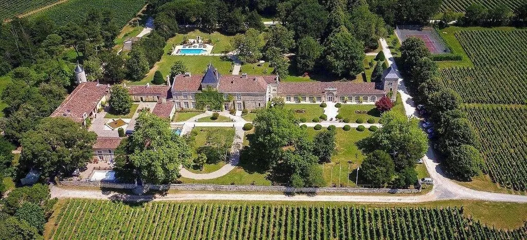 Château de la Ligne, chambre ou suite de château à Lignan-de-Bordeaux