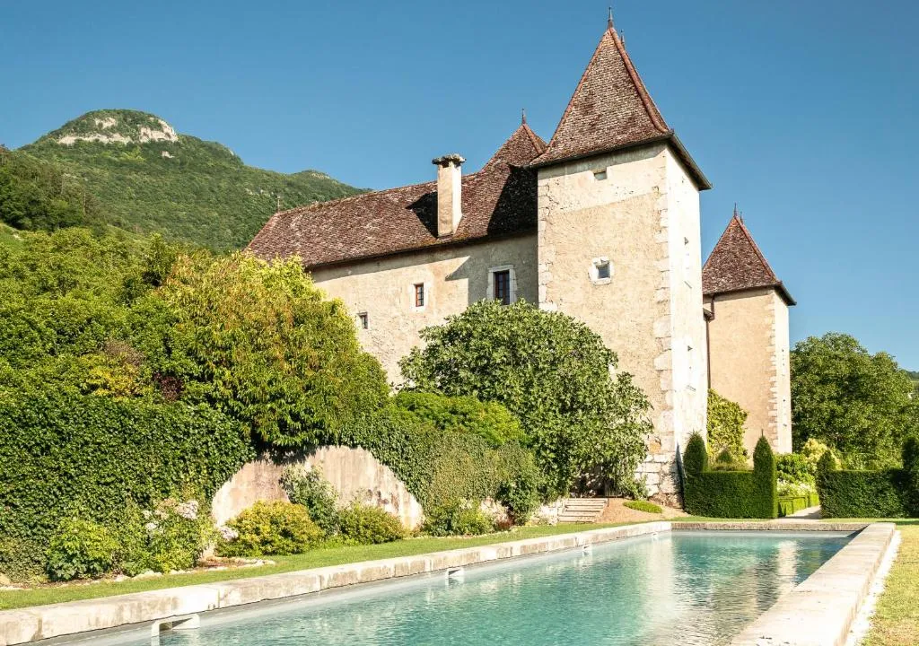Château de La Mar, chambre ou suite de château à Jongieux
