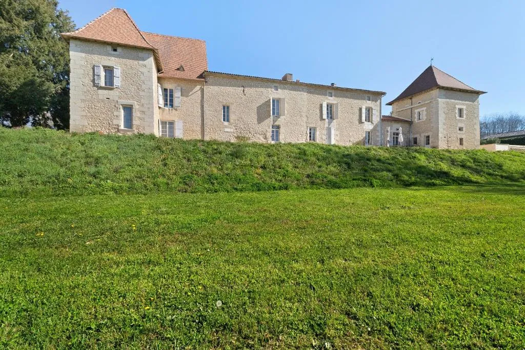 Château de La Renaudie, les chambres à Bonnes, photo 5