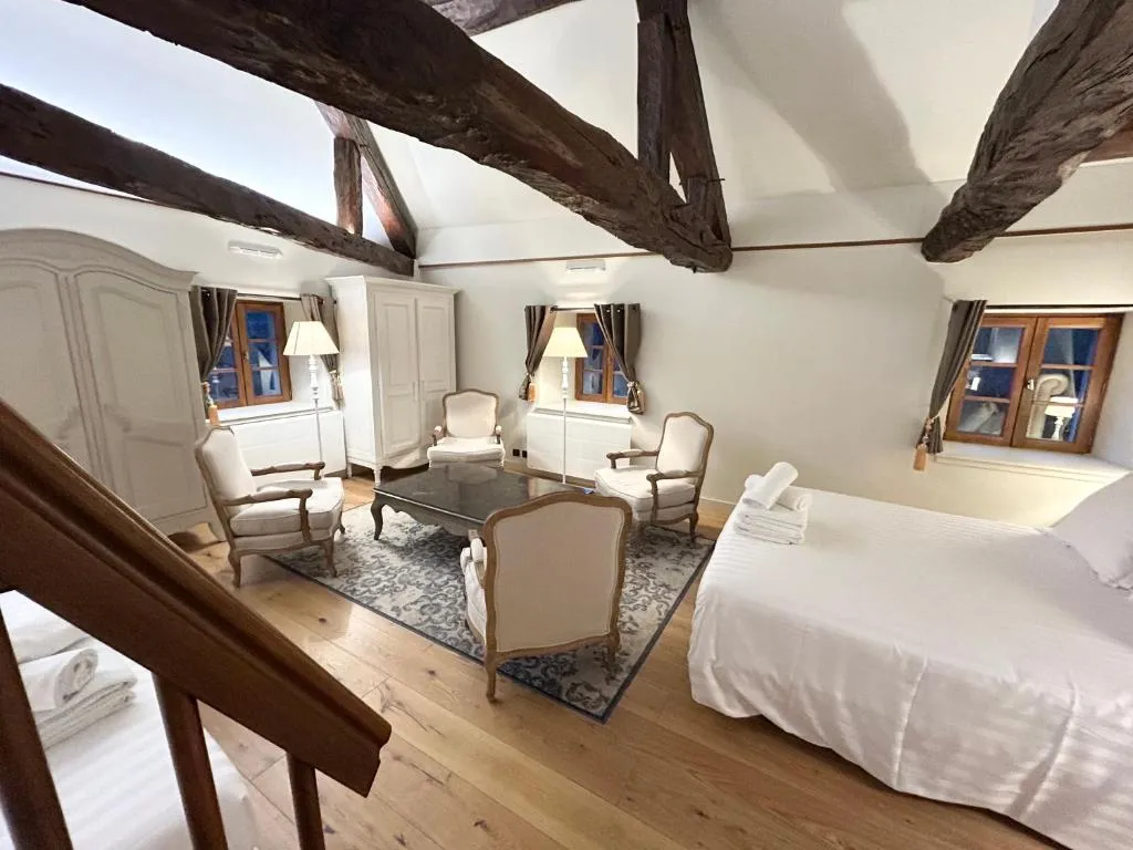 Château de la Rive, Suite des Coteaux à Cruet, photo 5