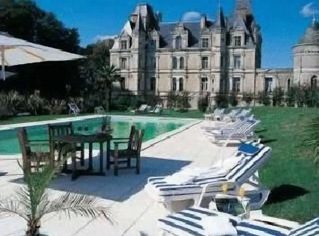 Château de la Tremblaye, chambre ou suite de château à Cholet