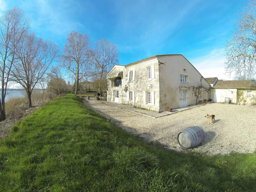 Château de La Vieille Chapelle à Cadillac-en-Fronsadais, photo 4