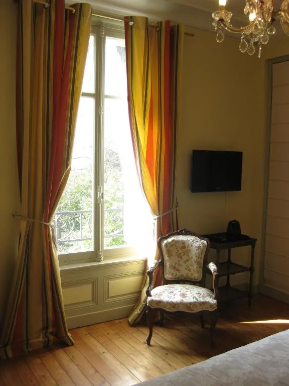 Château de Launay à Méry-Bissières-en-Auge, photo 6