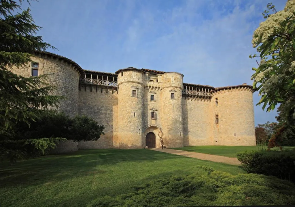 Château de Mauriac, chambre ou suite de château à Senouillac