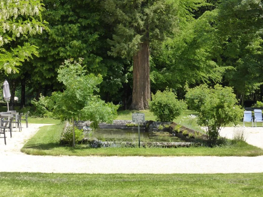 Château de Mavaleix à Chalais, photo 4