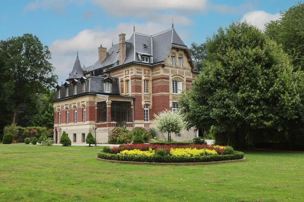 Château de Moliens, chambre ou suite de château à Moliens