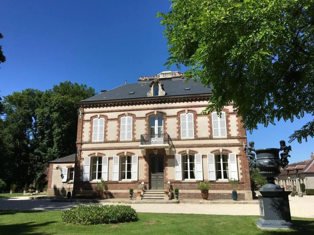 Château de Montabert à Montaulin, photo 6
