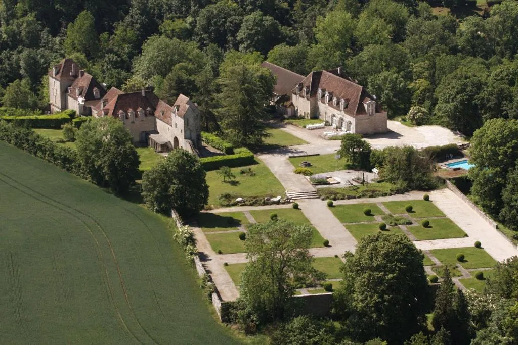 Château de Montramé, chambre ou suite de château à Soisy-Bouy